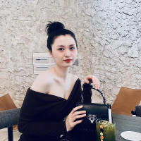 Chị Tiên